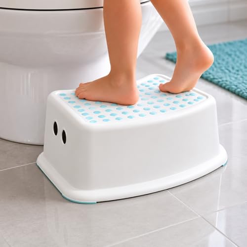 Image of IKEA CHILDS FOOT STOOL /STEP WITH ANTI-SLIP FORSIKTIG