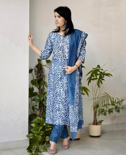 Image of KLOSIA Women Viscose Printed Kurta And Pant With Dupatta Set