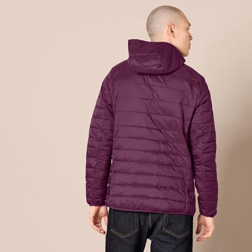 Image of Amazon Essentials Men's Lightweight Water-Resistant Packable Hooded Puffer Jacket