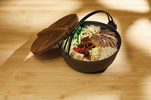 Olla de hierro fundido japonesa para sukiyaki KitchenCraft de 1,5 litros con tapa de madera negra 5