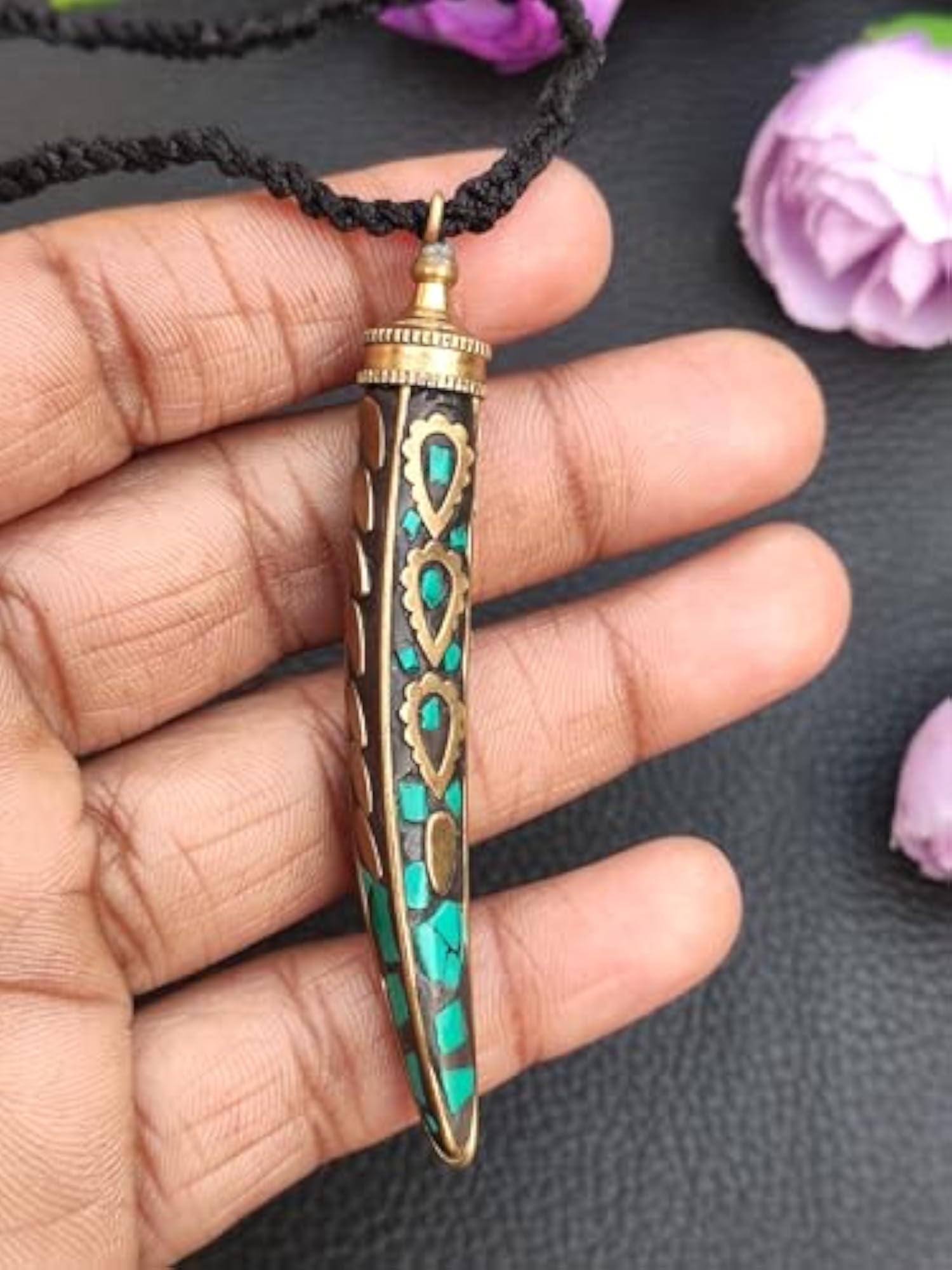 Women's Turquoise Tusk Shape Nepal Tibetan Necklace Pendant