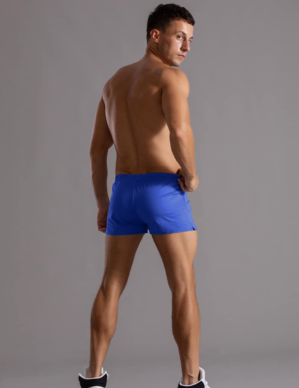 Shorts de sport Muscle Alive en coton, un choix simple et confortable pour vos entraînements.