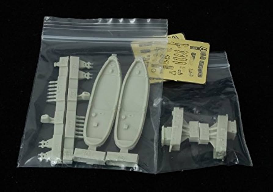Amazon | 1/700 米海軍タグボート YTB-782/787 | プラモデル 通販