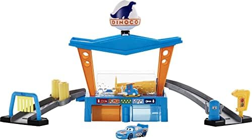 Disney and Pixar Cars Dinoco Car Wash Playset with Pitty & Lightning Mcqueen Toy Cars, Water Play & Color Change (Amazon Exclusive)