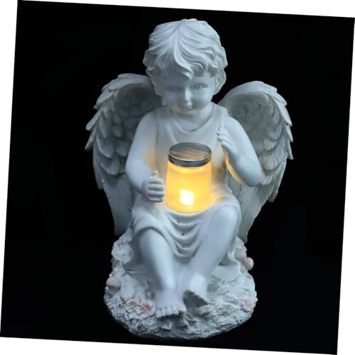Statue ange éclairage solaire idéal pour illuminer les soirées d'été en terrasse