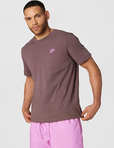Image of Nike Men's Sportswear Club T-Shirt