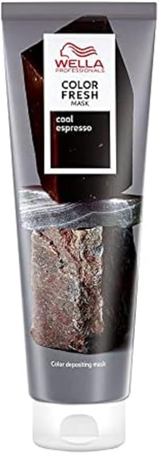 Wella Professionals Color Fresh Mask Cool Espresso  odżywka do włosów ożywia i zmienia kolor włosów  pielęgnująca koloryzacja z olejkiem z awokado  do ciemnych i czarnych włosów  150 ml