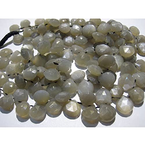 Pierre de lune grise naturelle en cœur pour créer vos bijoux bohèmes chic d'été