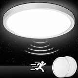 【Breite Anwendung】Dieses LED Deckenleuchten hat einen Abstrahlwinkel von 120° und passt für eine Fläche von 15-20m². Es eignet sich hervorragend für Bereiche wie Treppen, Balkon, Flur, Keller, Verande, Garage, Abstellraum, Gang, Carport usw. Diese Deckenleuchte verfügt über einen 360° Radar-Sensor, der empfindlicher ist als ein PIR-Infrarotsensor. Wenn sich jemand ständig in der Nähe der Lampe bewegt, wird der Radarsensor kontinuierlich aktiviert und die Lampe bleibt ständig eingeschaltet.