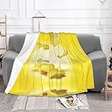 Matériau de haute qualité : cette couverture polaire en laine Sherpa est fabriquée en 100 % microfibre de polyester de haute qualité, qui a les caractéristiques anti-scintillement et anti-décoloration, pas de boulochage et de séchage rapide. En même temps, la forme des couvertures confortables et chaudes est beaucoup plus longue que les couvertures en coton, car nous choisissons uniquement des fibres de polyester en microfibre de haute qualité, qui ont une bien meilleure élasticité naturelle que les couvertures en coton.