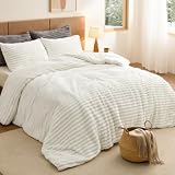 Bedsure Large Queen Fluffy Fleece Comforter Set