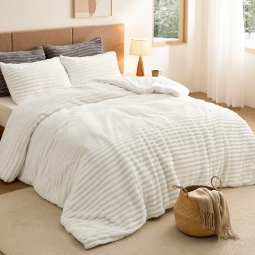Bedsure Large Queen Fluffy Comforter Set, Cozy Fleece Cream White Bedding