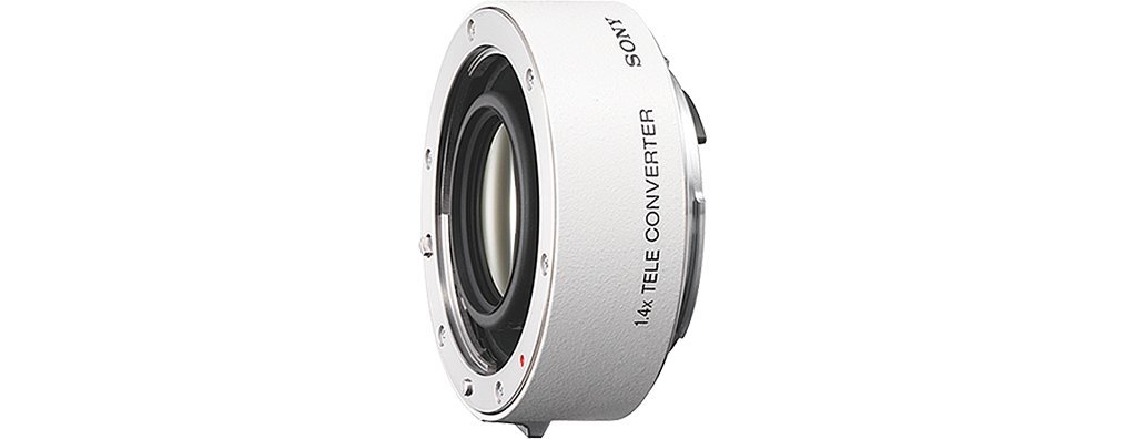 Sony SAL14TC, 1,4fach-Telekonverter (A-Mount Vollformat, geeignet für die Objektive: Sony SAL500F40G, Sony SAL300F28G2, Sony SAL70400G2, Sony SAL70200G2, Sony SAL135F28) weiß