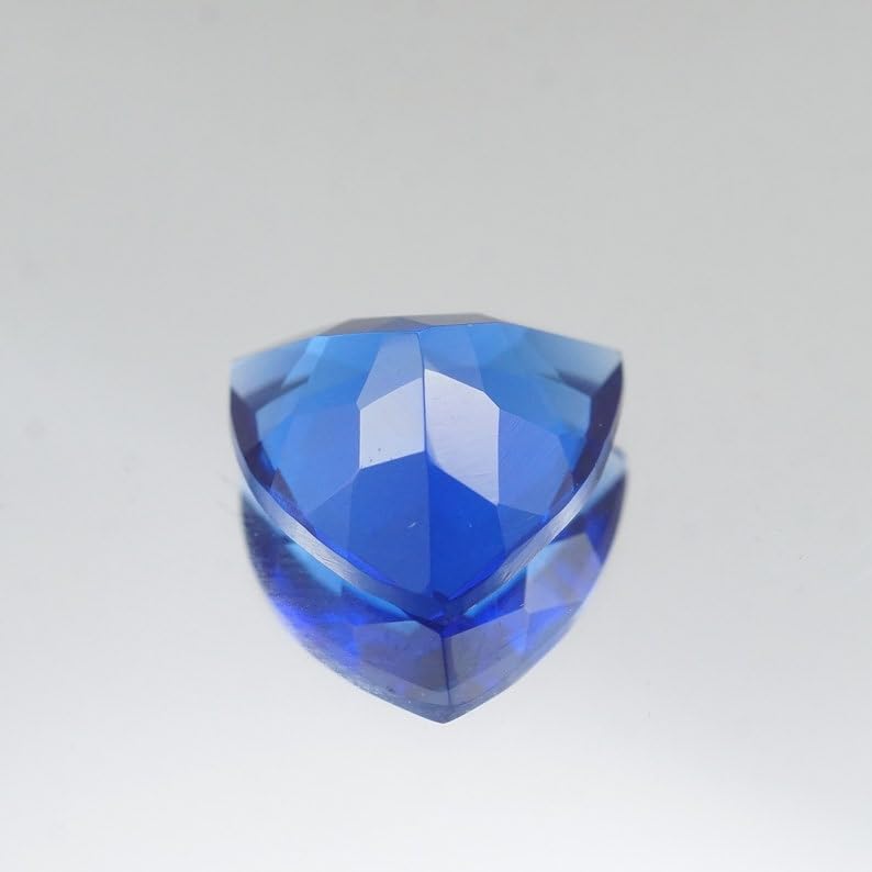 Saphir bleu 8 mm trillon pour remplacer une pierre perdue ou assembler un collier unique - 4