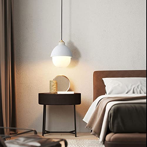 Chandelier en résine de jade pour remplacer une lampe de chevet encombrante