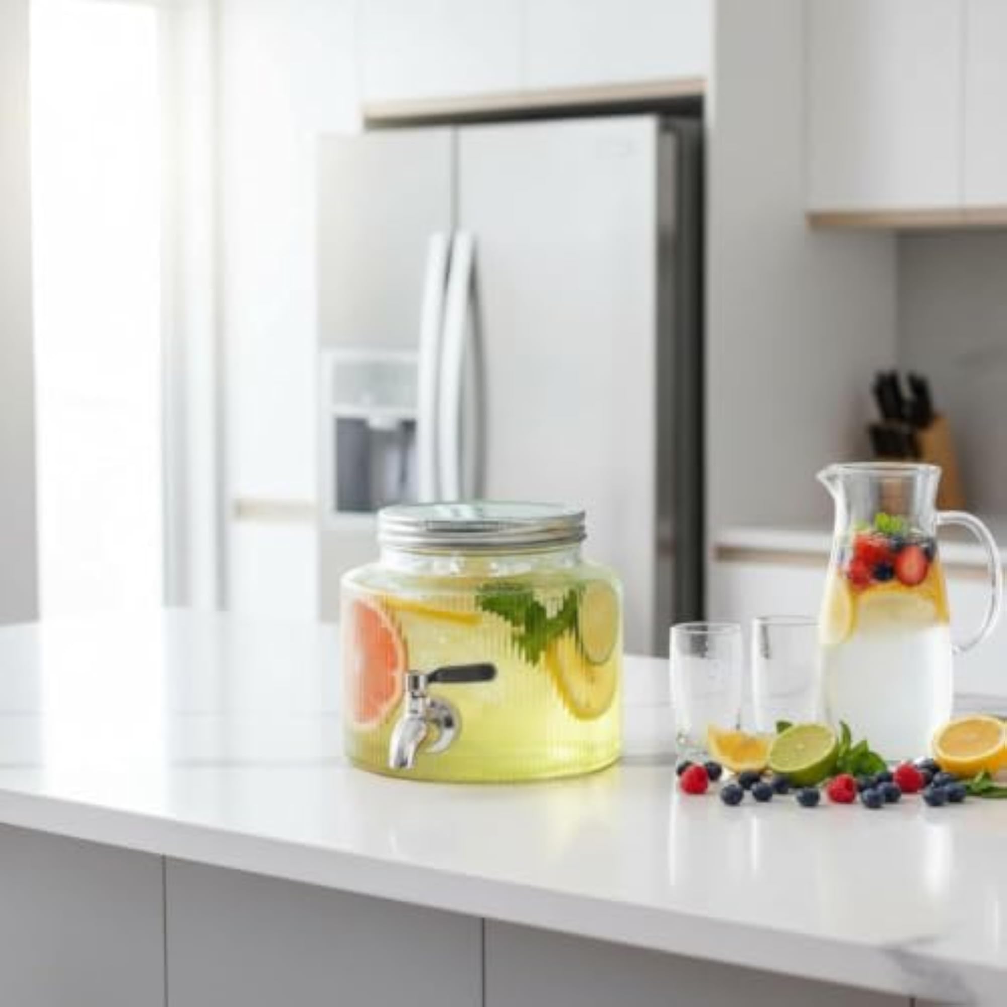 Large Capacity Glass Beverage Dispenser with Spigot