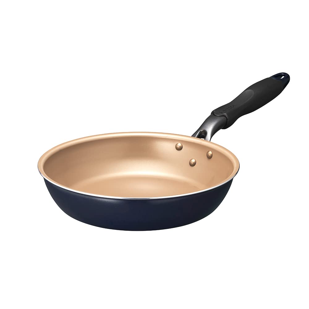 Amazon｜エバークック フライパン 24㎝ ガス火専用 軽量 【500日保証