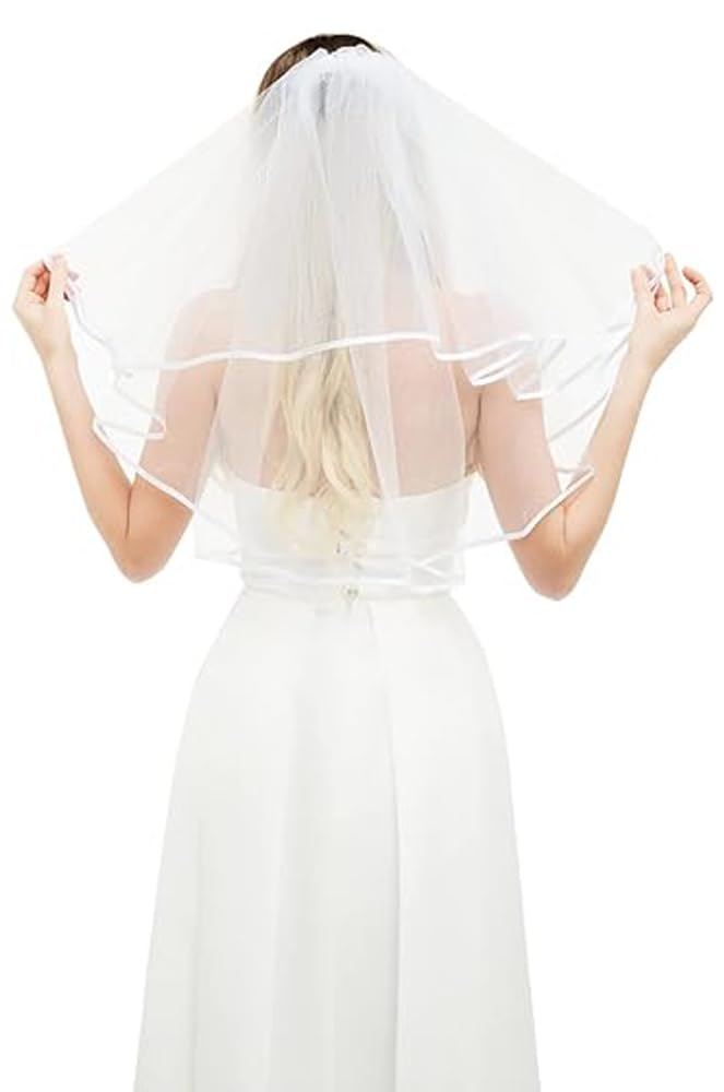 Sunhuitoy Women's Ivory Bridal Veil White Wedding Veils Short Wedding Veil Tulle With Comb For Brides Shower Bachelorette Hen Party Halloween Costume Girls First Communion (Ivory)