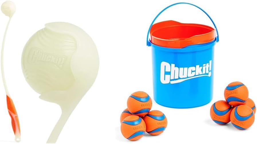 Chuckit! Pro Fetch Ball Toy Launcher - 25 Inch & Ultra Bundle with Cleaning Bucket - Medium (2.5-inch, 8-Pack)