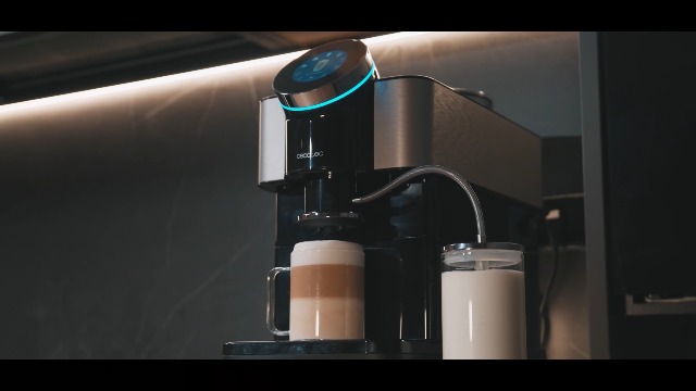 Machine à Café Expresso Cecotec Baristeo Intima - 15 Bars, Mousseur Lait, Pré-infusion