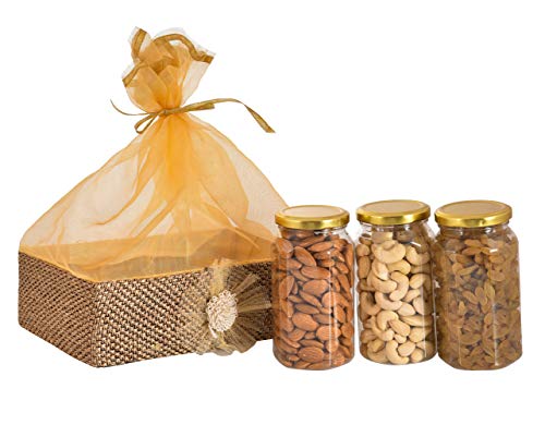 Image of NUTRI MIRACLE Diwali Nuts Combo Gift Hamper | Gift for Relatives and Parents