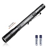 【Leicht und tragbar】 Kompakt, die Mini-Taschenlampen sind klein und leicht, um Ihre Hand zu passen. Kommt mit einem Metallclip, die dünne Taschenlampe ist bequem zu tragen und passt in eine Tasche oder einen Werkzeugkasten für einfache Lagerung und schnellen Zugriff, leicht in Ihre Handtasche oder Werkzeugstange.