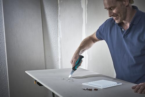 wolfcraft Hand-Stichsäge - Für Ausschnitte in Gipskarton - Robuste, langlebige Schneidzähne & Ergonomischer 2-Komponenten-Griff - Für DIY Projekte - 4033000