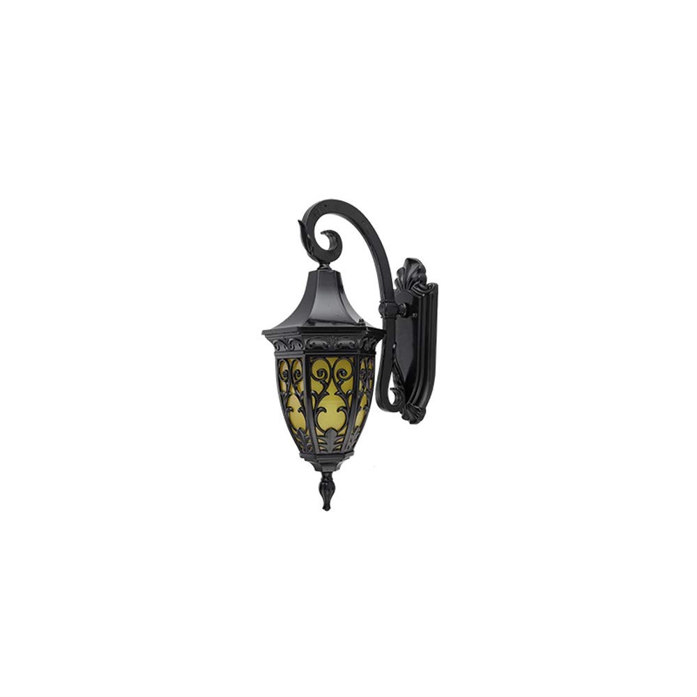 Luminaire d'extérieur noir E27 pour illuminer vos soirées sur la terrasse et au jardin