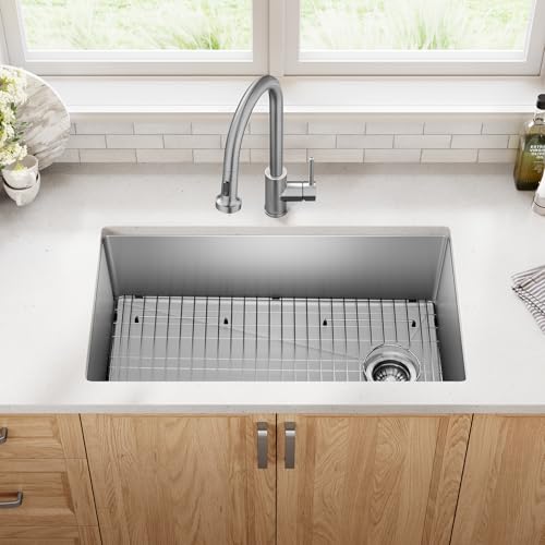 KRAUS Fairlane 33-inch Undermount Single Bowl 18-Gauge Stainless Steel Kitchen Sink, KHU640-33 by Kraus - Image 3
