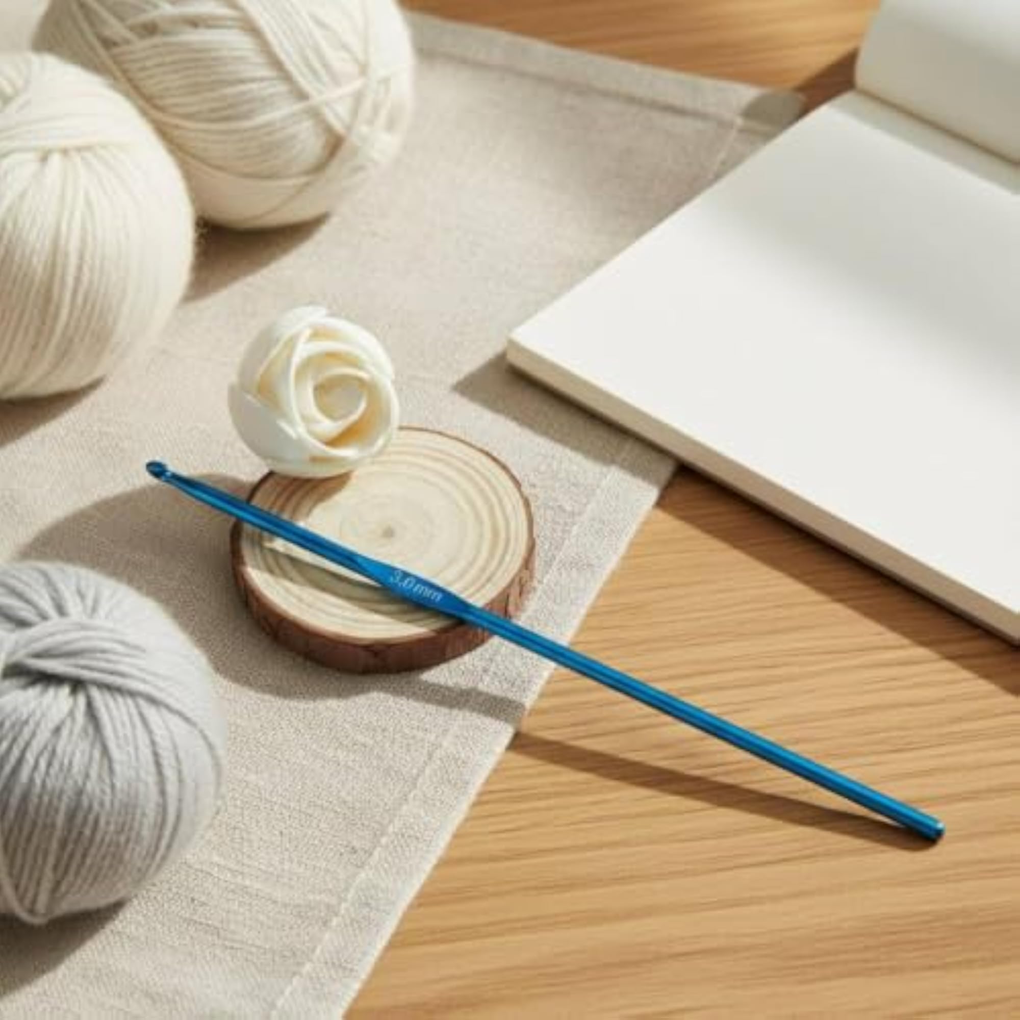 100 Pieces Aluminum Crochet Hook Set, Multiple Sizes