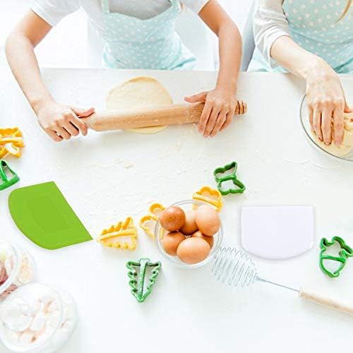 Dough Cutter - SOOKIN 2PCS Dough Scraper Bowl Scraper Dough Cutter Scraper Plastic Cake Scraper - for Bread Baking Cake Enthusiast Beginner Professional Baker (White&Green)