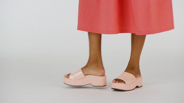 Vionic Phoenix Trista Women's Slide Sandal with Vio Motion