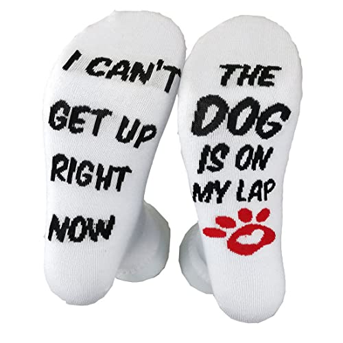 Wansruee Funny Dog Lover Socks - I CAN'T GET UP RIGHT NOW, THE DOG IS ON MY LAP Letter Print Novelty Crew Socks, Cute Gifts for Dog Owners, Soft Cotton Socks for Women & Men