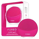 FOREO LUNA mini 3 Ultra-hygienic Facial Cleansing Brush - All Skin Types - Face Massager for Clean & Healthy Face Care - Extra Absorption of Facial Skin Care Products - Waterproof - Fuchsia