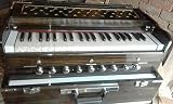 Naad NS-221 Indian Calcutta Portable Harmonium Standard 3 1/2 Octave Double 2 Reed Set