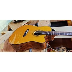 Framus Legacy FD 14 SV Dreadnought Guitare folk avec micro Jaune brillant - Les Beatles, Paul McCartney, John Lennon, RIngo Starr, George Harrison Framus Legacy FD 14 SV Dreadnought Guitare folk avec micro Jaune brillant – Image 2