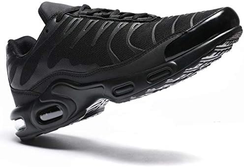 mens black low top trainers