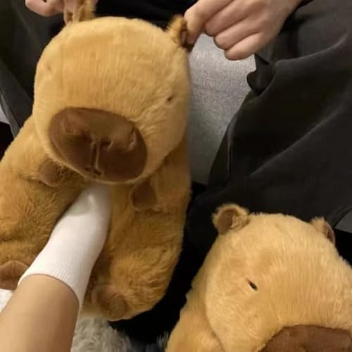 Cute Capybara Slippers, with One Random Pocket Tissues Capybara Gift for Women Girls Kids, Fuzzy Faux Fur Platform Warm Non Slip Winter Shoes Plush Cute Cozy Indoor House Sandal Kawaii Bedroom Slipper4