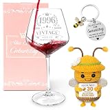 30.Geburtstag Geschenkset für Frauen – Vintage 1996 Personalisiertes Weinglas, Handmade Pocket Hug Biene & Schlüsselanhänger – Geschenkideen für Mama, Schwester & Kollegin (30 years)