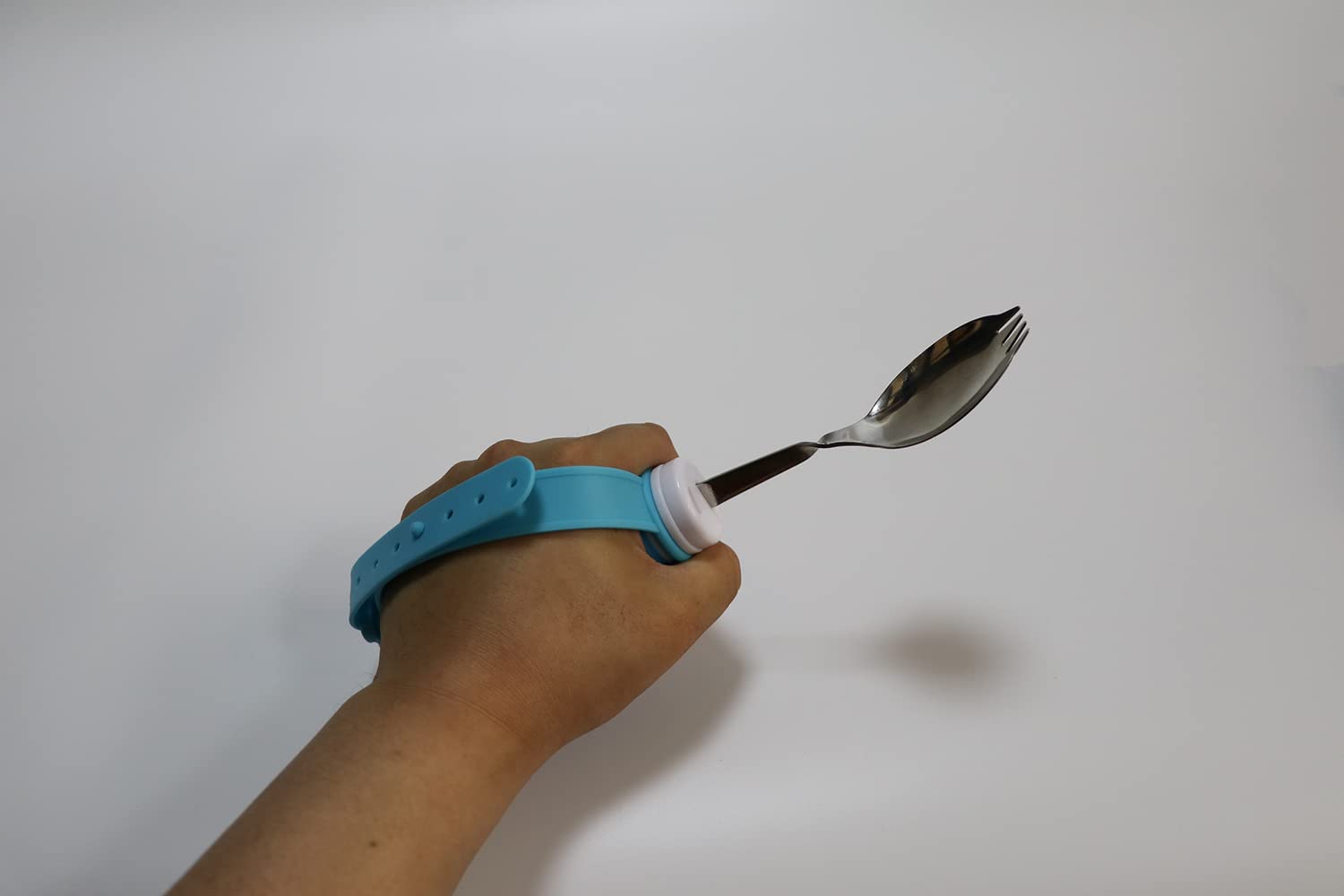 Vajillas de Ayuda para Comer giratorias de 360 ° - Cuchara y Tenedor de Parkinson 2 en 1 - Utensilios adaptables extraíbles para Ancianos, discapacitados, Parkinson y Artritis