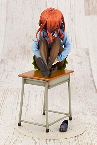 Kotobukiya The Quintessential Quintuplets: Miku Nakano 1/8 Scale Figure #TOP4