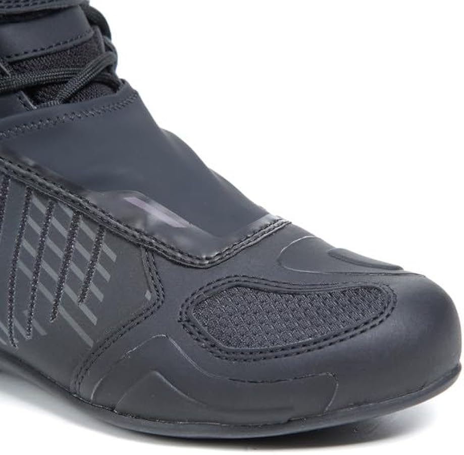 Amazon.com: TCX R04D WP Womens Leather Motorcycle Boots Black 37