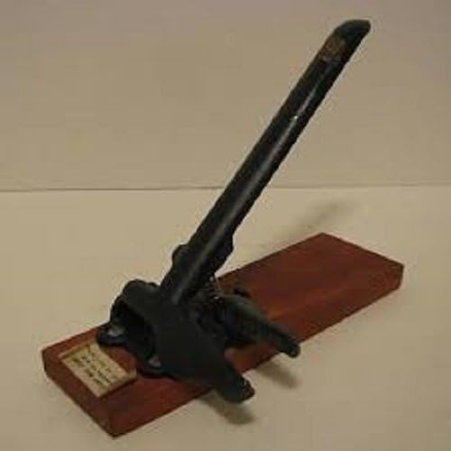 Nut Cracker Roloff Cast Iron Antique Black