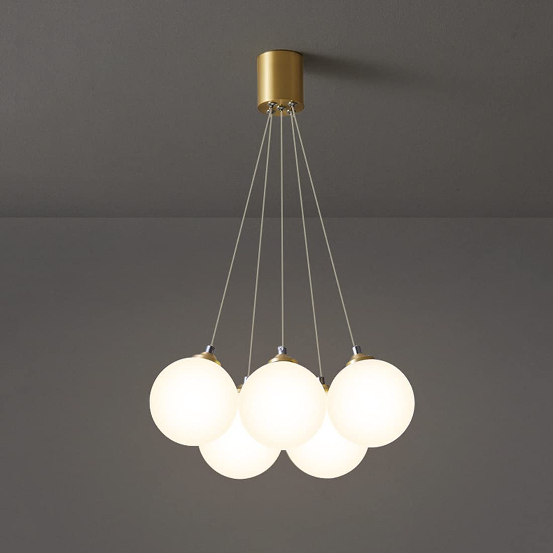 Lustre Spoutnik plafonnier encastré en laiton à 5 ampoules globe en verre pour chambre