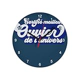 Dimensions : Diamètre de 20 cm, taille idéale pour une présence discrète mais élégante sur vos murs