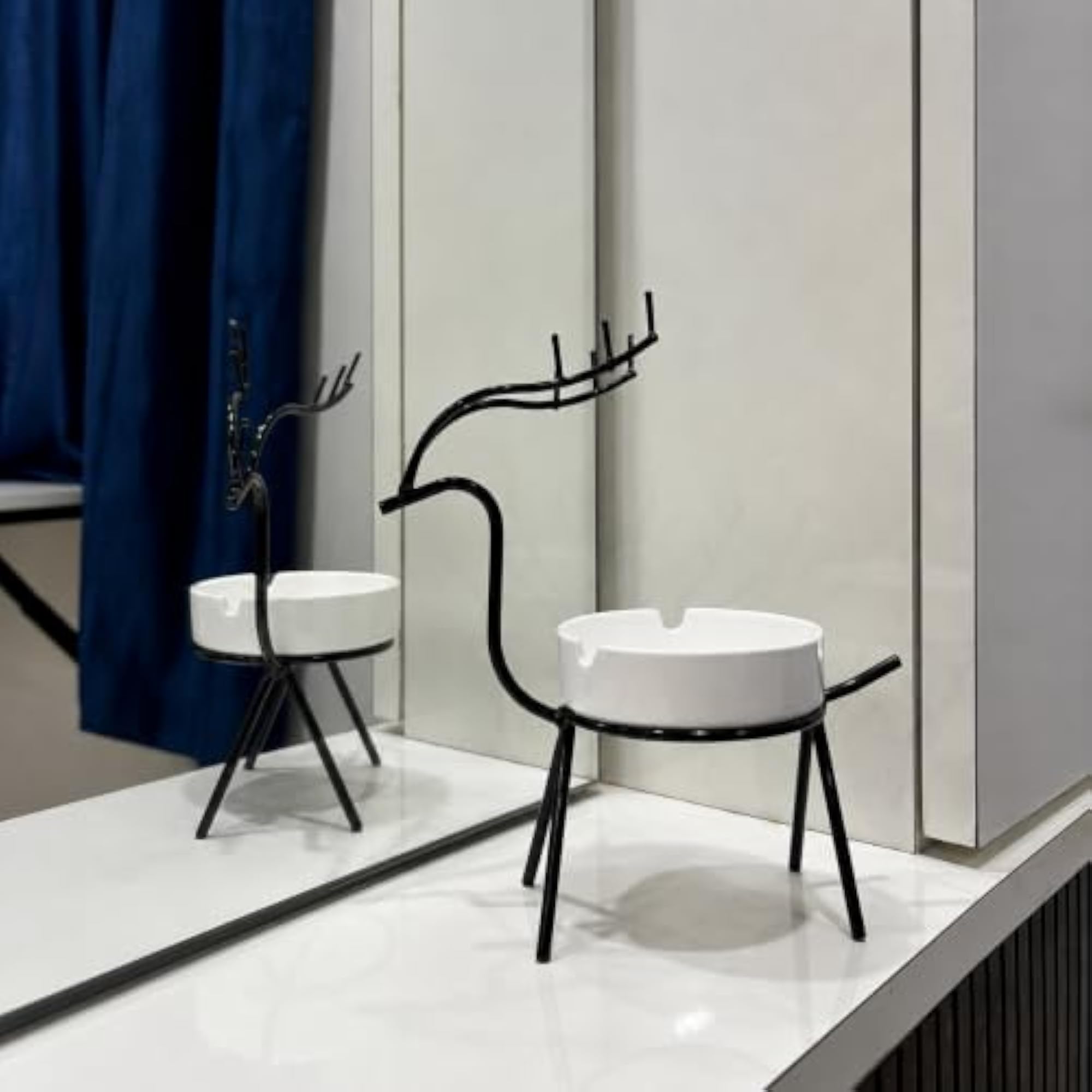 Luxury Black Deer Ashtray
