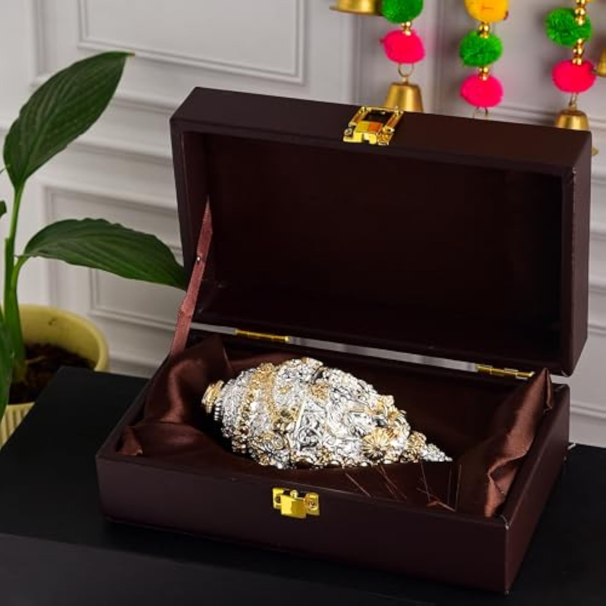 24k & 999 Silver Plated Ganesh Shankh Showpiece