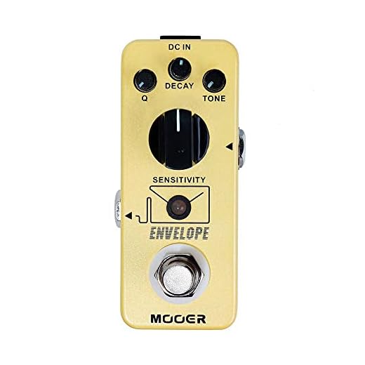 MOOER Envelope Analog Filter Dynamic Auto Wah Pedal, Exaggerated slap back funk, Subtle sultry abience, Static frequency filter effects for Guitar and Bass