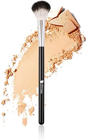 DUcare Fan Brush Highlighter Brush Fan Setting Makeup Brush Blending Helps Lock in Foundation and Concealer, 1Pcs Silvery & Black