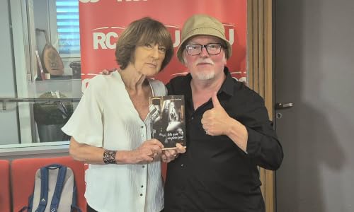 Pierr&eacute; louis Basse pour son livre &laquo; Ma nuit en plein jour &raquo;